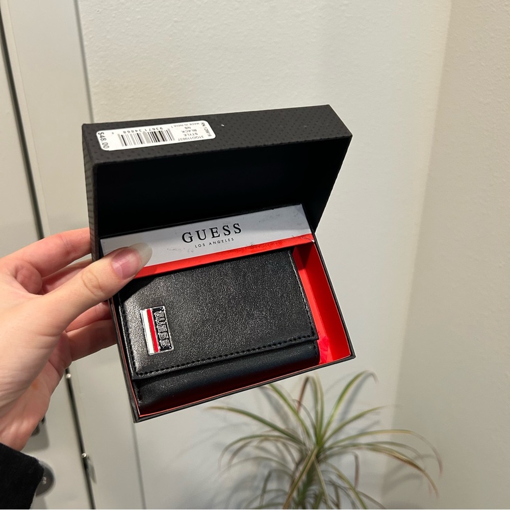 NWT guess trifold black leather wallet